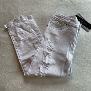 LAST CHANCE White Skinny Distressed Jeans